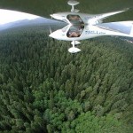 Volta ao mundo voando em avião ultraleve ecológico.